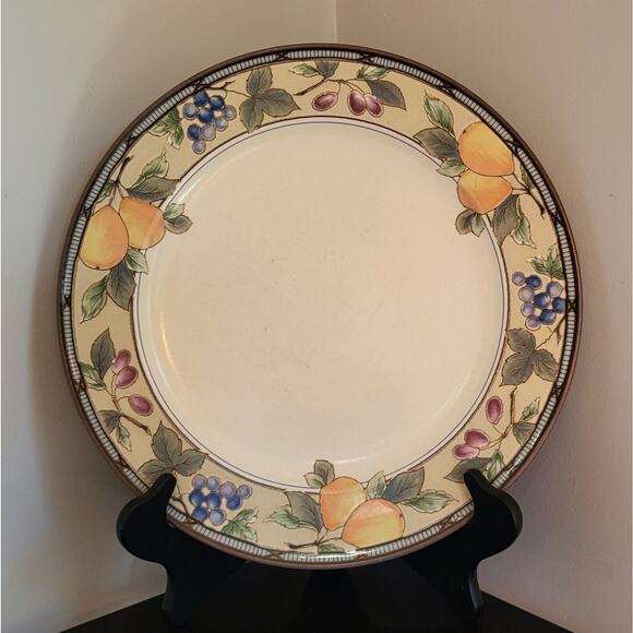 (Qty 1) Mikasa Intaglio GARDEN HARVEST Dinner Plate 11 1/8" CAC29 Stoneware - Picture 2 of 11